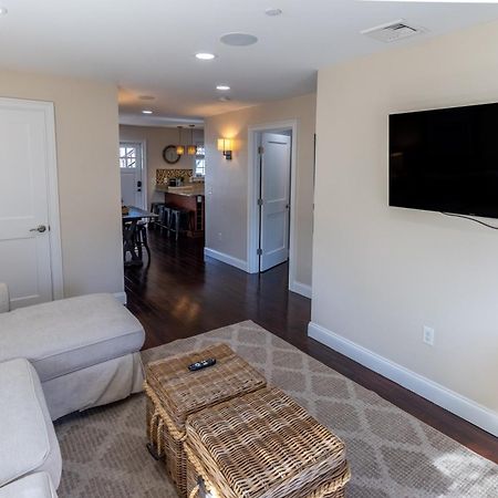 The Newport Lofts - 617 Thames Street Apartman Kültér fotó