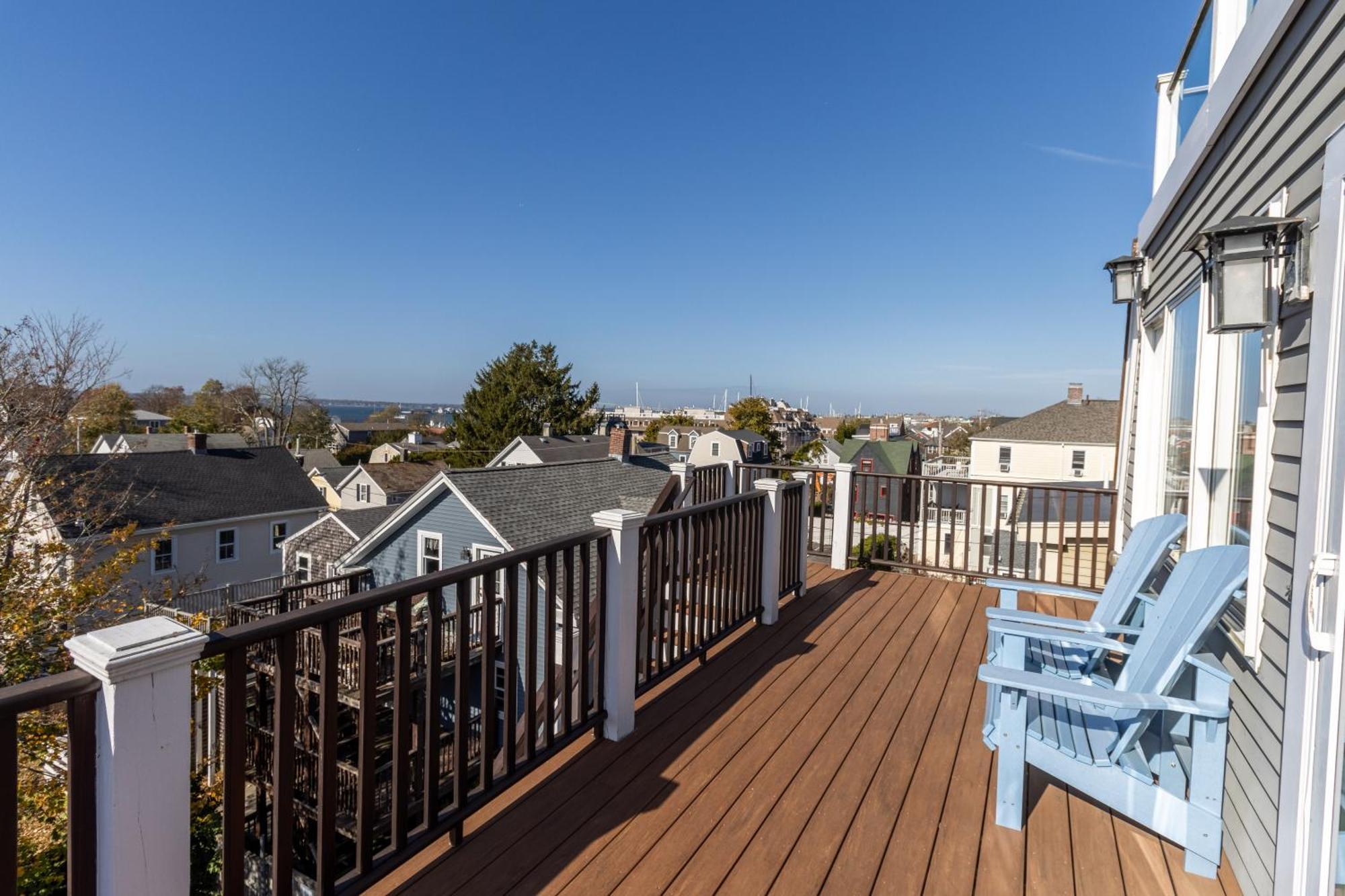 The Newport Lofts - 617 Thames Street Apartman Kültér fotó