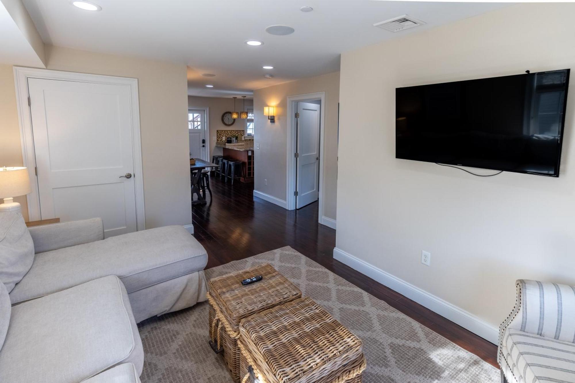 The Newport Lofts - 617 Thames Street Apartman Kültér fotó