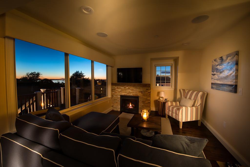 The Newport Lofts - 617 Thames Street Apartman Kültér fotó